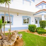 Апартаменты Ground Floor 2 Bed With Private Garden On Oasis Parque At38 Портиман